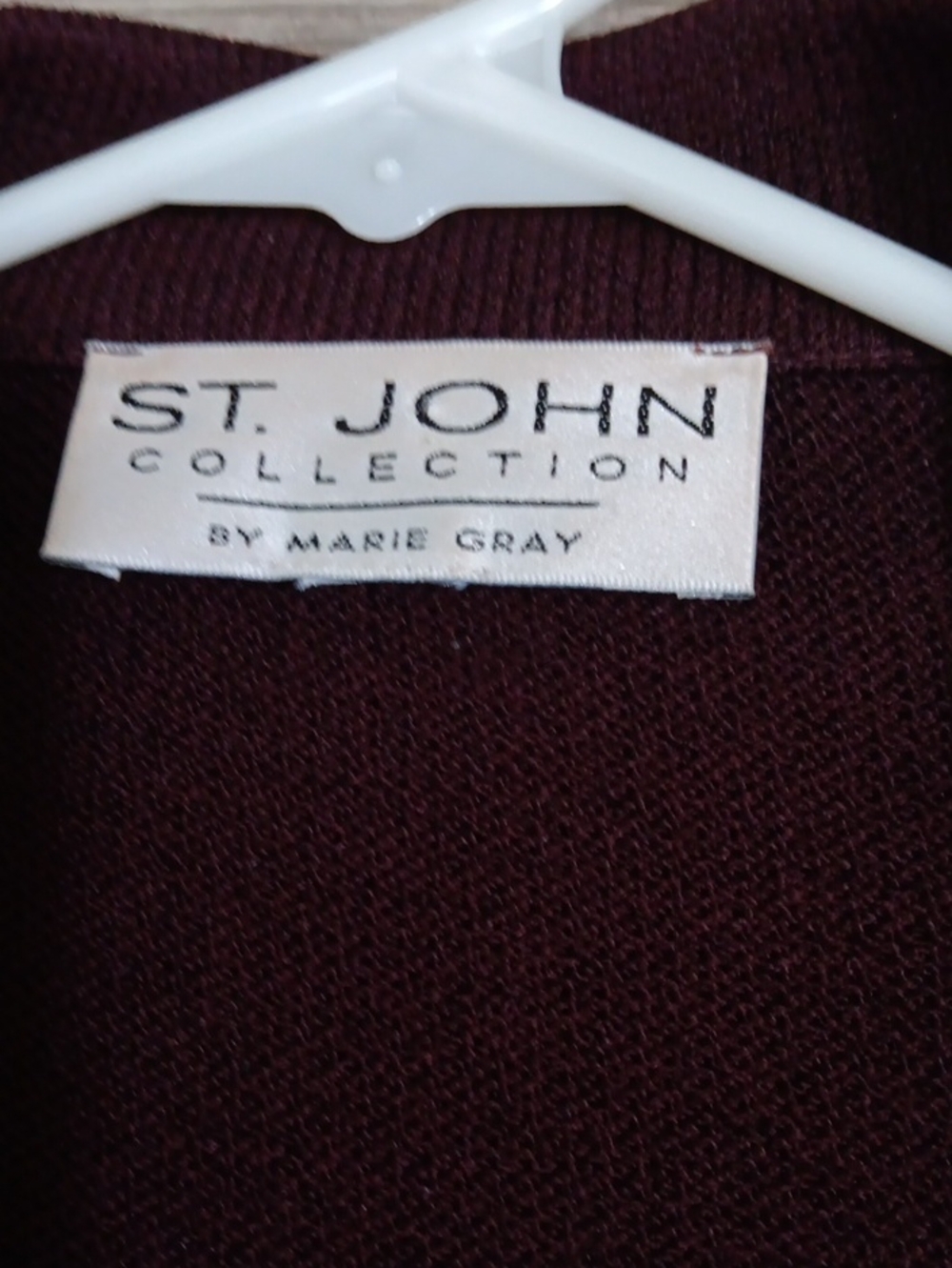 ST JOHN COLLECTION..GORGEOUS JACKET! - Picture 7 of 8